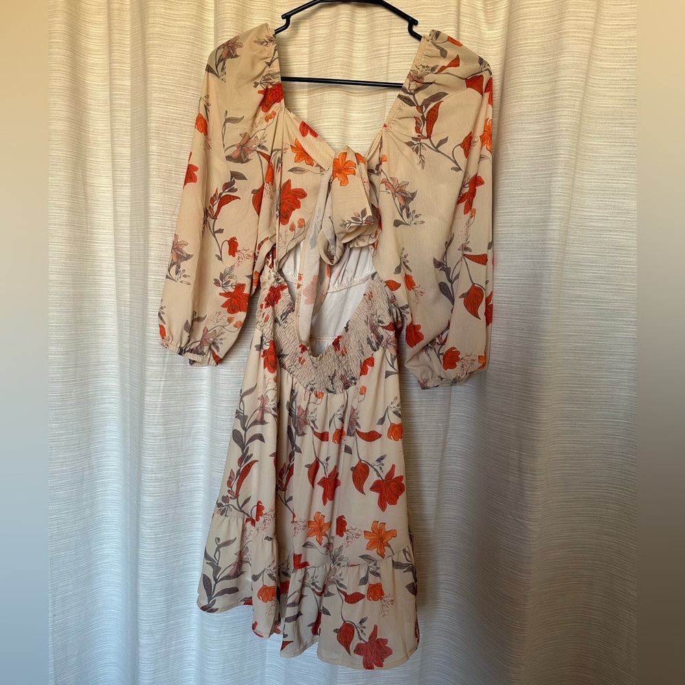 EXLURA Women's Lantern Sleeve Tie Back Dress (L) Never worn